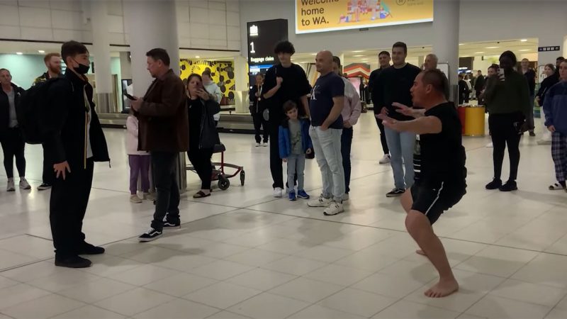 'Not a dry eye in the house': Dad greets his son at the airport with an emotional haka