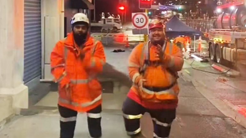 WATCH: Auckland road workers go viral for hitting the crack-up dance party during mahi